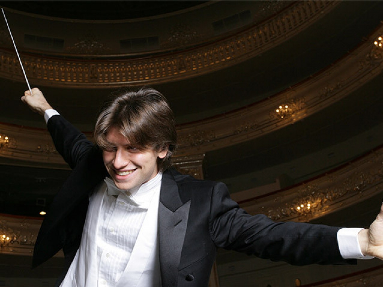 Daniele Rustioni Conductor